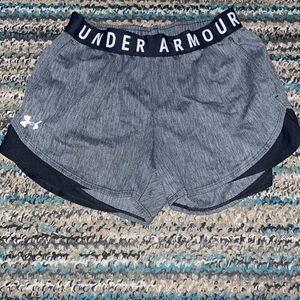 under armour shorts size extra small. never worn.
